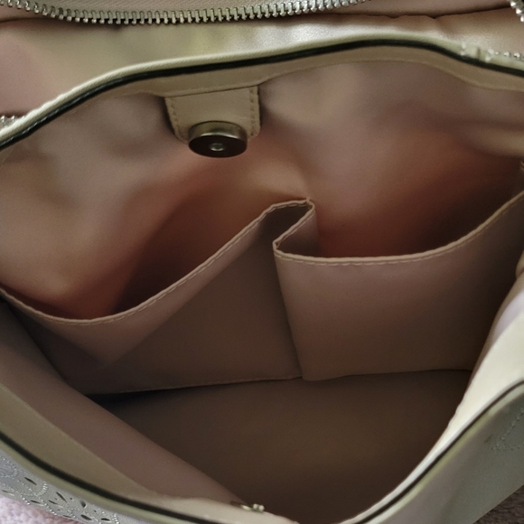 Coach Ashley Purse - Picture 2 of 6